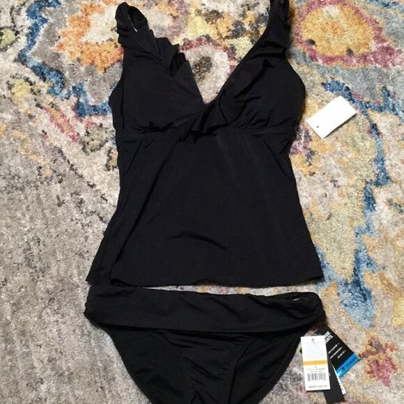 Kenneth Cole ruffle-licious tankini. NWT - Picture 6 of 8